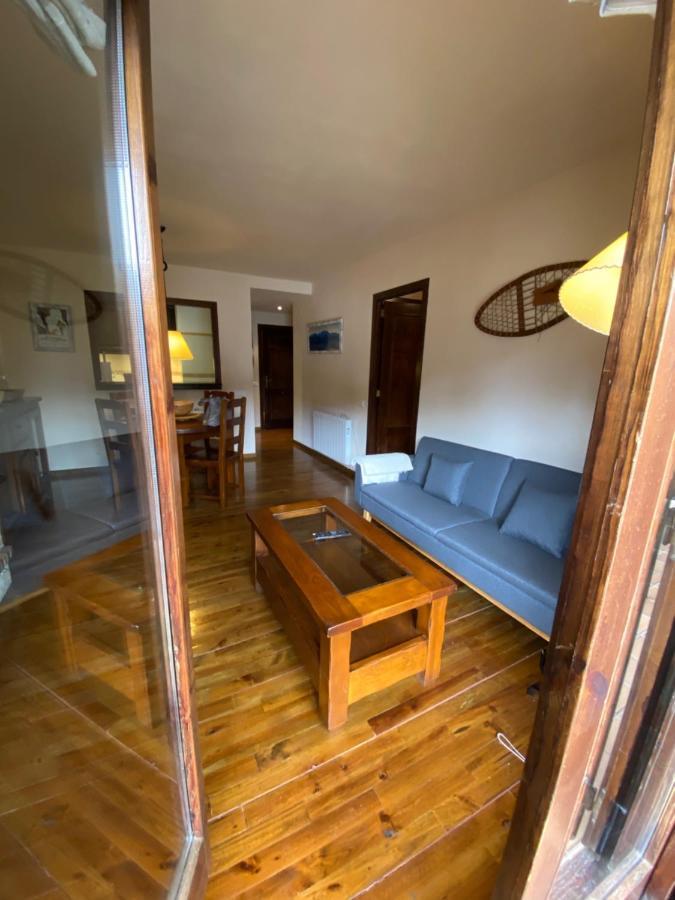Panoramic Residencia Pista Llarga Apartment Alp Bagian luar foto